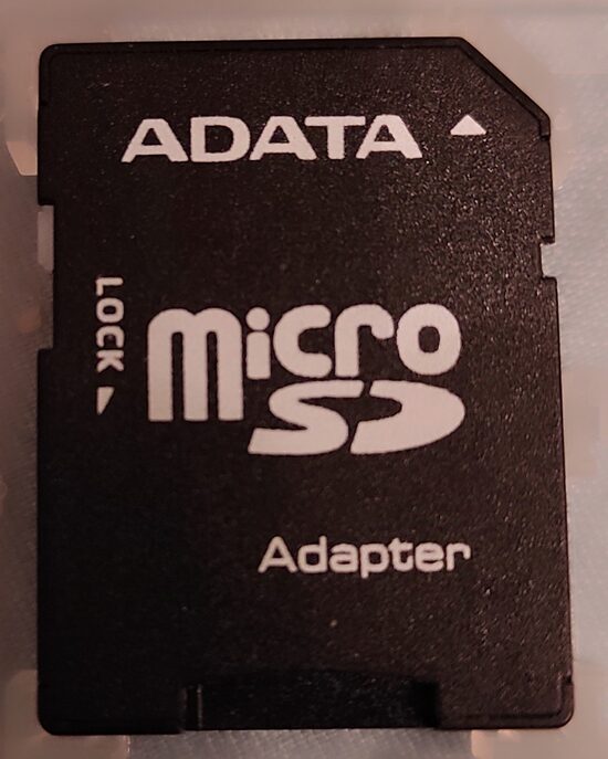 Atminties kortelių adapteriai