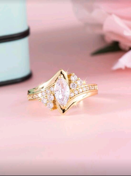 Copper ring with gemstone, gold-plated